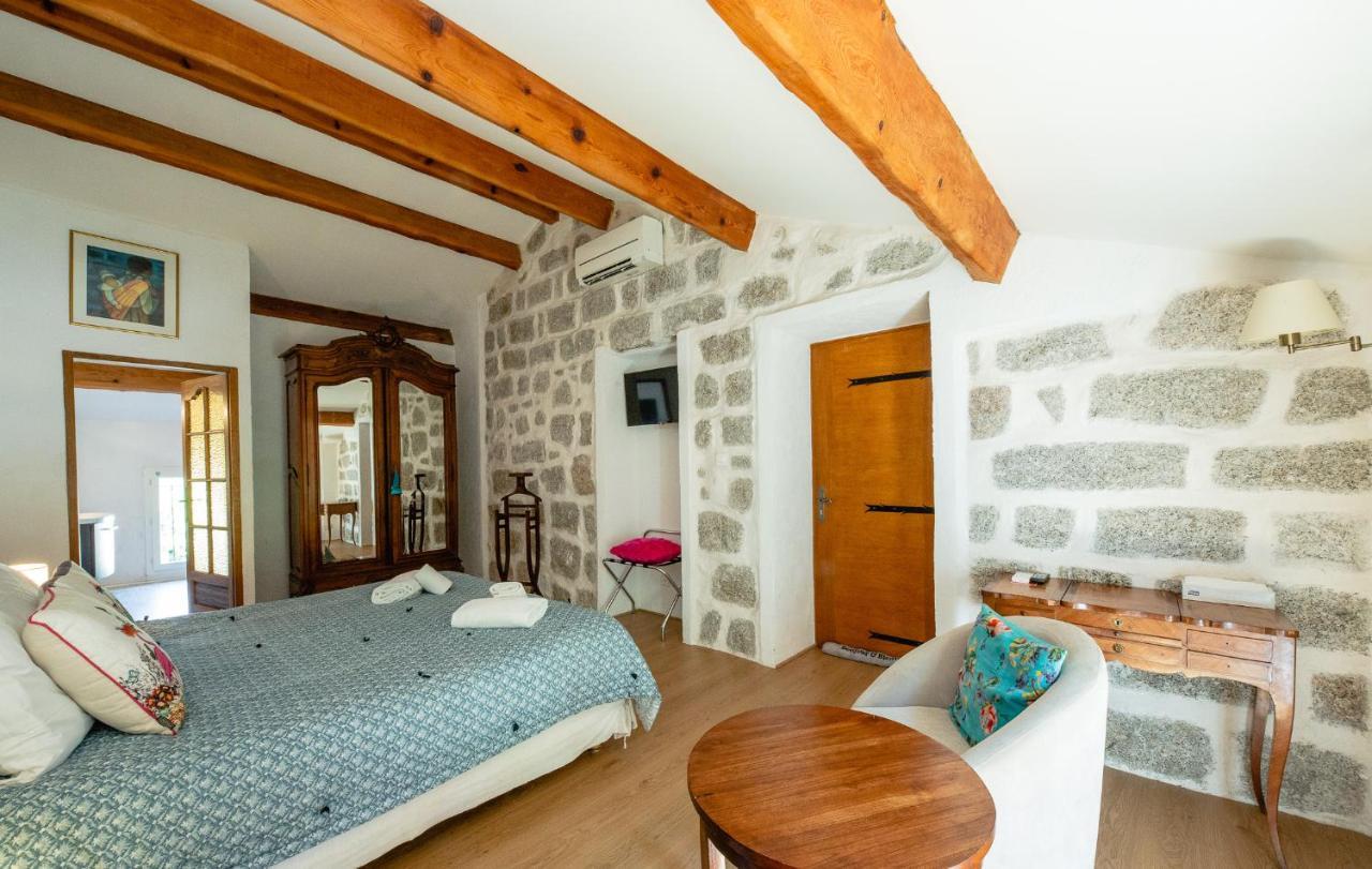 Auberge U N'Antru Versu San-Gavino-di-Carbini Екстериор снимка