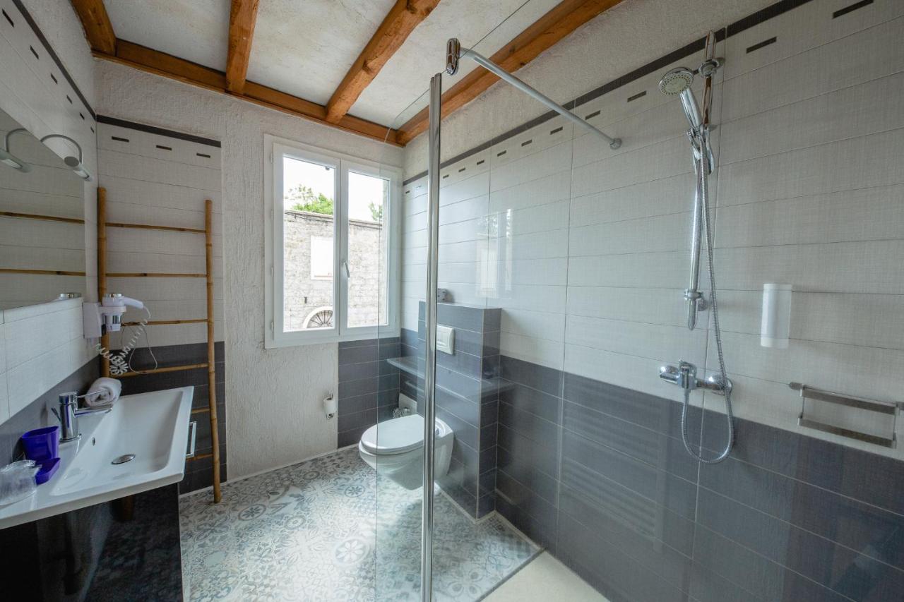 Auberge U N'Antru Versu San-Gavino-di-Carbini Екстериор снимка