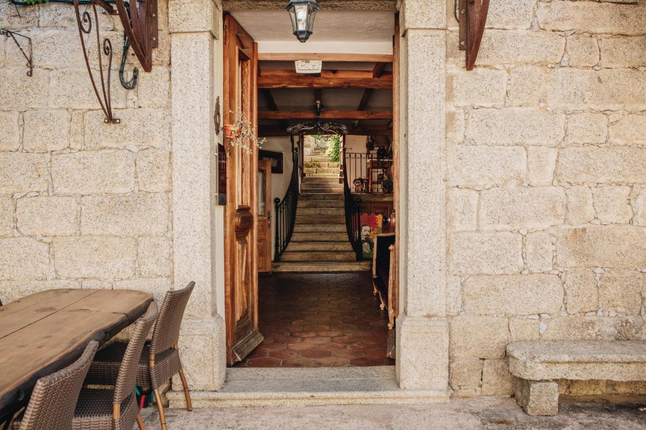 Auberge U N'Antru Versu San-Gavino-di-Carbini Екстериор снимка