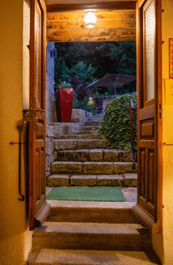 Auberge U N'Antru Versu San-Gavino-di-Carbini Екстериор снимка